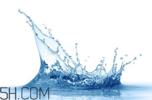 雙氧水能洗傷口嗎？雙氧水能祛痘嗎？