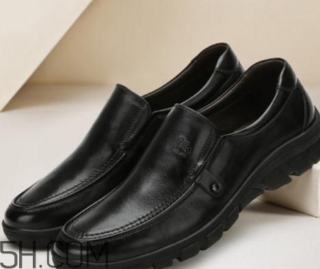 駱駝鞋子質(zhì)量怎么樣？駱駝鞋子是哪個(gè)國(guó)家的？