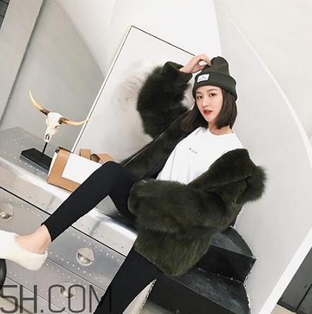 獺兔毛和羊羔毛哪個(gè)好？獺兔毛和羊毛哪個(gè)暖和？