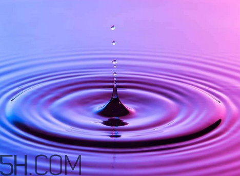 雙氧水對(duì)皮膚有害嗎?雙氧水對(duì)人體的危害? 雙氧水對(duì)皮膚有害嗎?雙氧水對(duì)人體的危害?