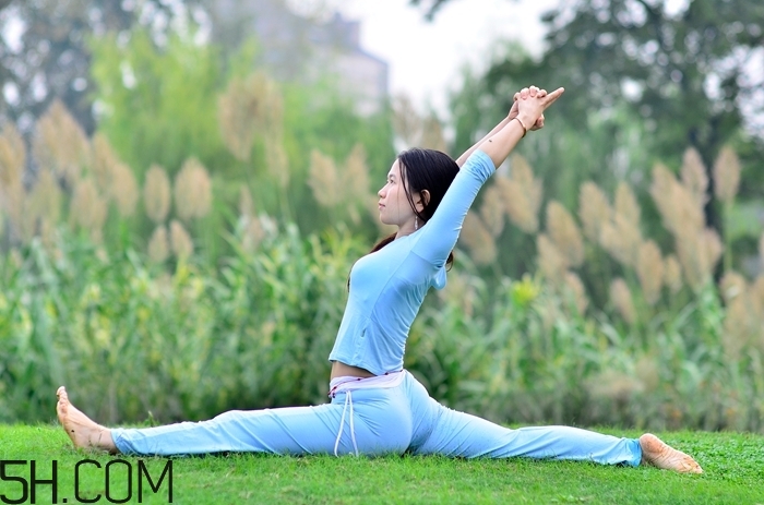 練瑜伽可以治療婦科疾病嗎？怎么練瑜伽可以治療婦科疾??？
