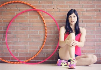 轉(zhuǎn)呼啦圈對(duì)腰椎好嗎？搖呼啦圈能鍛煉腰椎嗎？