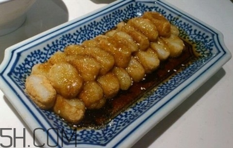 紅糖糍粑的紅糖怎么做？紅糖糍粑要放進火鍋嗎？