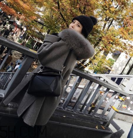 羊駝絨大衣會(huì)起球嗎？羊駝絨大衣起球怎么辦？