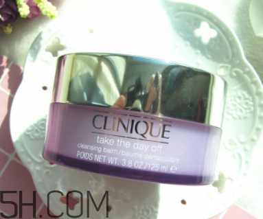 倩碧卸妝膏含酒精嗎？有刺激嗎？