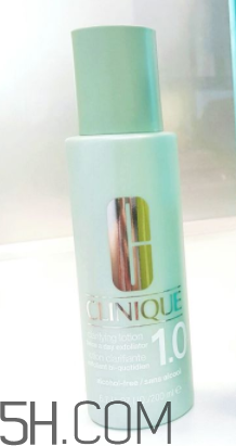 倩碧爽膚水哪個不含酒精？哪個適合敏感皮？