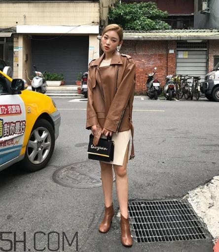 冬天穿裙子配什么鞋子？冬天穿裙子配什么鞋好看？