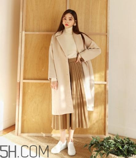 冬天穿裙子配什么鞋子？冬天穿裙子配什么鞋好看？