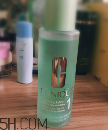 倩碧1號水與1.0號水有啥區(qū)別？哪個好用？