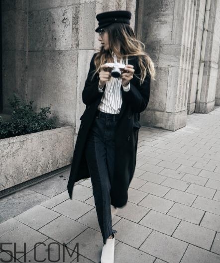 羊絨大衣搭配什么褲子好看？羊絨大衣搭配褲子圖片