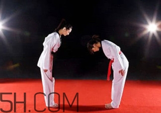 跆拳道和柔道哪個(gè)厲害？跆拳道和柔道的區(qū)別？