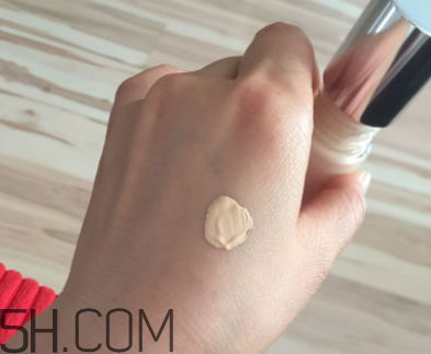 倩碧魔妝點(diǎn)點(diǎn)棒是干啥的？產(chǎn)品評(píng)測