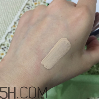 倩碧粉底液有幾個(gè)色號？哪個(gè)色號適合黃皮？