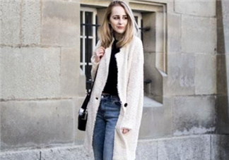 羊絨大衣搭配什么鞋子？羊絨大衣搭配鞋子圖片