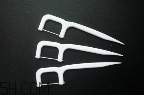 小孩牙齒黃怎么辦？用牙線好嗎？