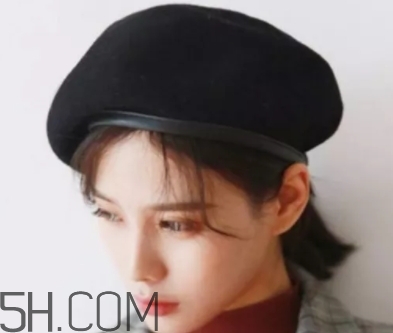 貝雷帽怎么戴不容易掉？三種方法技巧