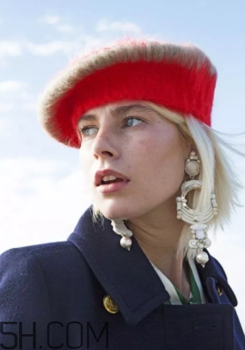 貝雷帽怎么戴？貝雷帽戴法圖解