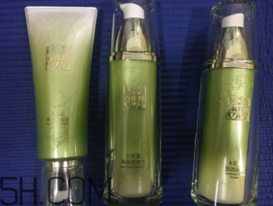 百雀羚水能量套盒都有什么？使用步驟