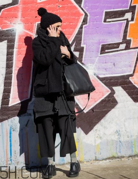 冬天穿九分褲穿什么襪子？冬天穿九分褲腳踝冷怎么辦？