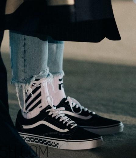 冬天穿九分褲穿什么襪子？冬天穿九分褲腳踝冷怎么辦？