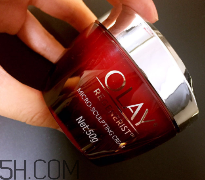 olay大紅瓶面霜適合白天用嗎？能見(jiàn)光嗎？