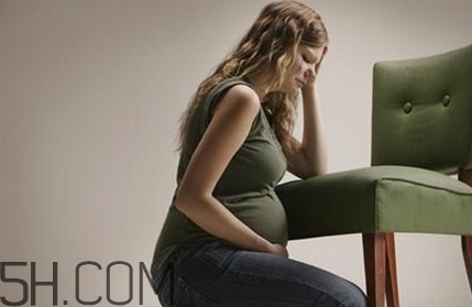 順產(chǎn)會不會不容易難以恢復體型？孕婦吃魚能夠緩解抑郁癥嗎？