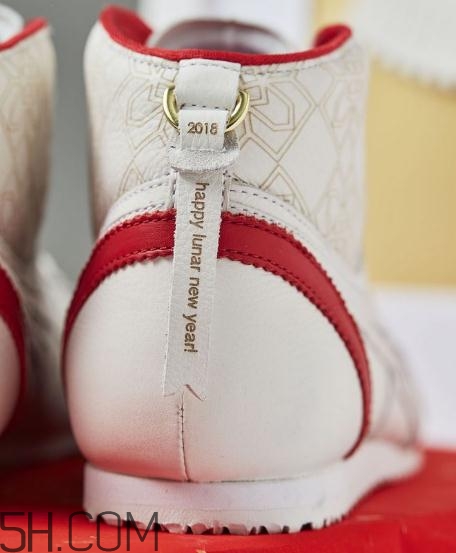 鬼塚虎新年窗花系列運(yùn)動鞋發(fā)售時間_多少錢？