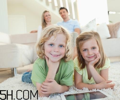 孩子出現(xiàn)皮膚病怎么回事？孩子皮膚病是干燥嗎？