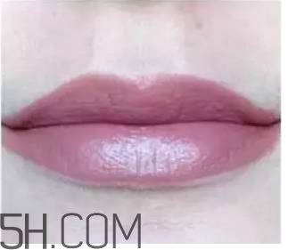 口紅是用什么做的？可以吃的口紅品牌推薦