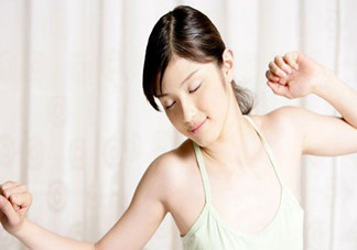 女性裸睡有哪些好處？女性裸睡有什么注意事項？
