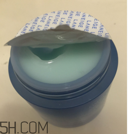 蘭芝睡眠面膜油不油？適合什么膚質(zhì)？