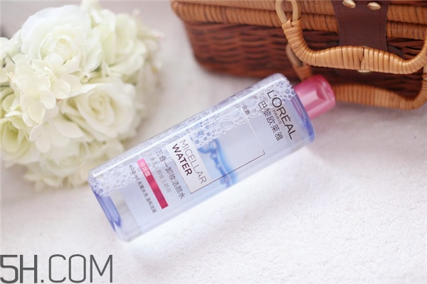 卸妝水對(duì)皮膚有傷害嗎？歐萊雅三合一卸妝水使用測評(píng)