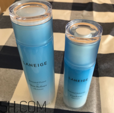 蘭芝水衡水乳套裝什么功效？適合膚質(zhì)