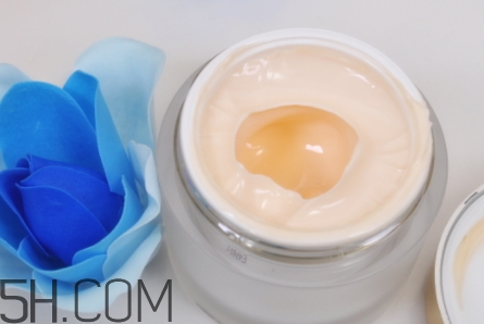 雅頓面霜適合什么年齡？雅頓面霜適合什么膚質(zhì)？