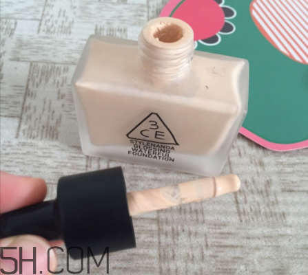 3ce超水潤粉底液好用嗎？3ce粉底液和遮瑕液使用感