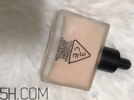 3ce超水潤粉底液好用嗎？3ce粉底液和遮瑕液使用感