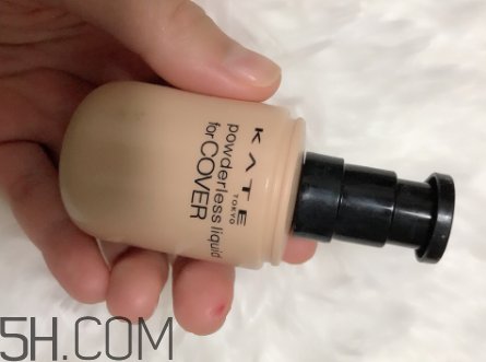 3ce超水潤粉底液好用嗎？3ce粉底液和遮瑕液使用感