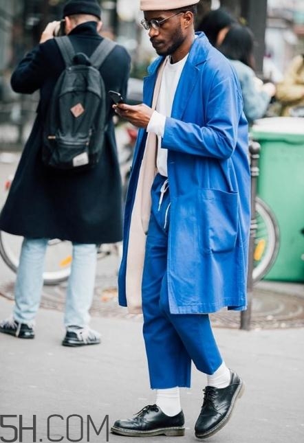 男士九分褲配什么襪子好看？男士九分褲搭配襪子圖片