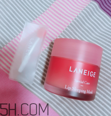 蘭芝夜間唇膜多久用一次？使用頻率