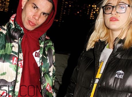 alife與penfield聯(lián)名羽絨服多少錢(qián)_在哪買(mǎi)？