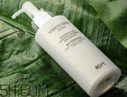 干性肌膚不適用哪些卸妝？卸妝一定要用卸妝棉嗎？