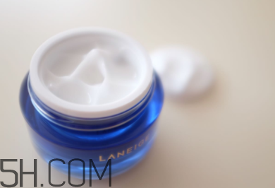 蘭芝致美眼霜適合多大年齡？適合什么膚質？