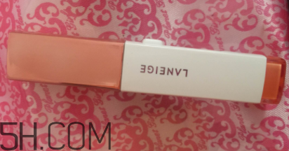 蘭芝雙色眼影筆使用心得_蘭芝雙色眼影筆產(chǎn)品評測 蘭芝雙色眼影筆使用心得_蘭芝雙色眼影筆產(chǎn)品評測