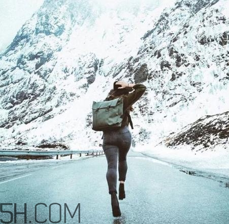 rains雙肩包怎么樣？rains雙肩包好嗎？