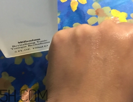 雅頓和嬌韻詩哪個(gè)好用？伊麗莎白雅頓和嬌韻詩哪個(gè)檔次高