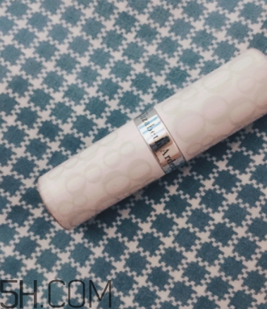 雅頓和蘭芝哪個(gè)好？伊麗莎白雅頓和蘭芝哪個(gè)檔次高