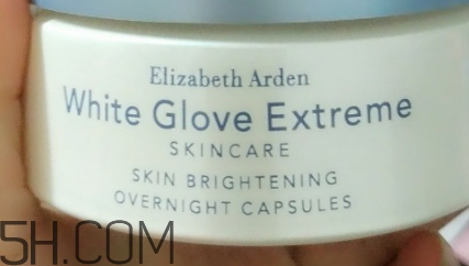 雅頓和sk2哪個好用？伊麗莎白雅頓和skii對比