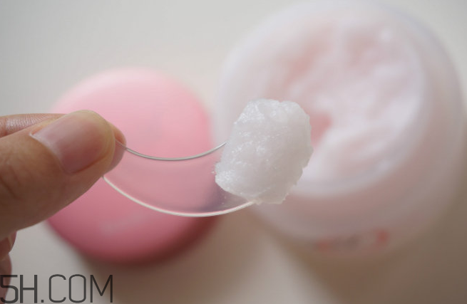 卸妝膏后不用洗面奶的危害 芭妮蘭卸妝膏使用方法教程 卸妝膏后不用洗面奶的危害 芭妮蘭卸妝膏使用方法教程