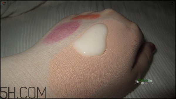 卸妝膏可以當(dāng)洗面奶用嗎？用自然哲理洗面奶還用先卸妝嗎？