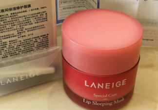 蘭芝夜間唇膜多久用一次？使用頻率